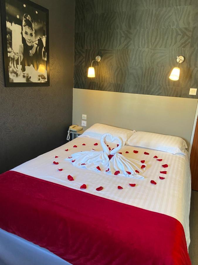 Hotel Calme Des Pins & Spa Les Sables-dʼOlonne Екстериор снимка