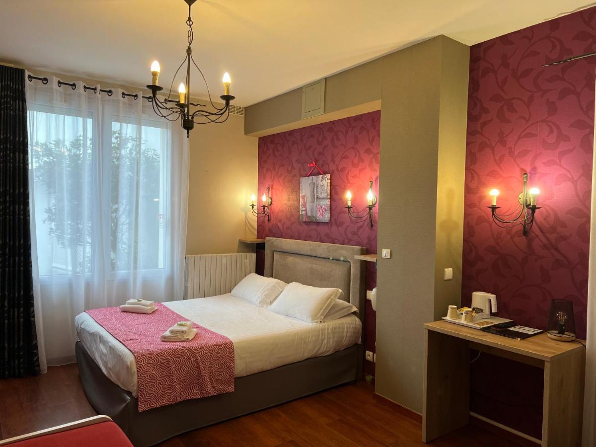 Hotel Calme Des Pins & Spa Les Sables-dʼOlonne Екстериор снимка