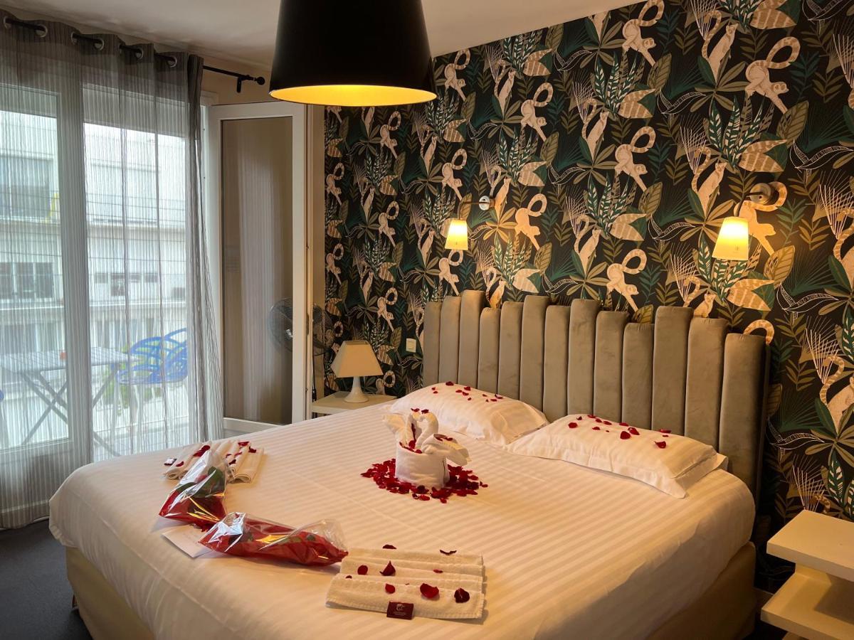 Hotel Calme Des Pins & Spa Les Sables-dʼOlonne Екстериор снимка
