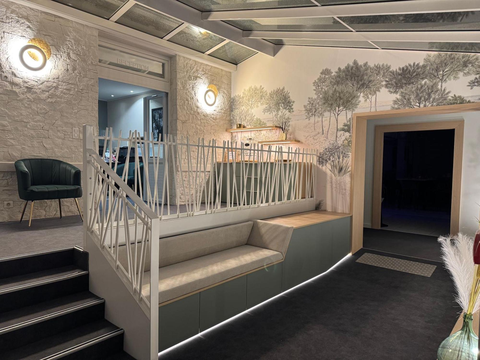 Hotel Calme Des Pins & Spa Les Sables-dʼOlonne Екстериор снимка