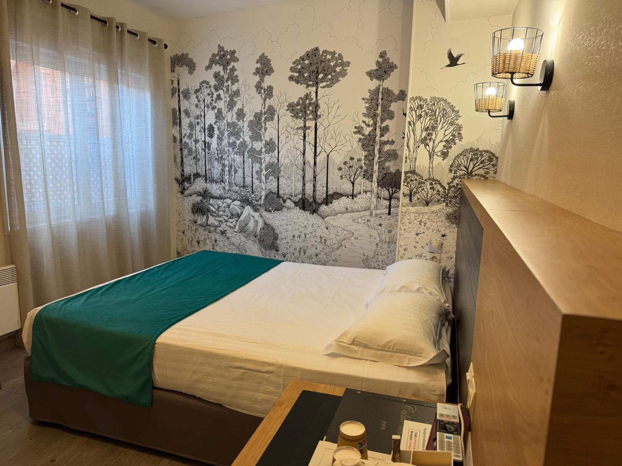 Hotel Calme Des Pins & Spa Les Sables-dʼOlonne Екстериор снимка
