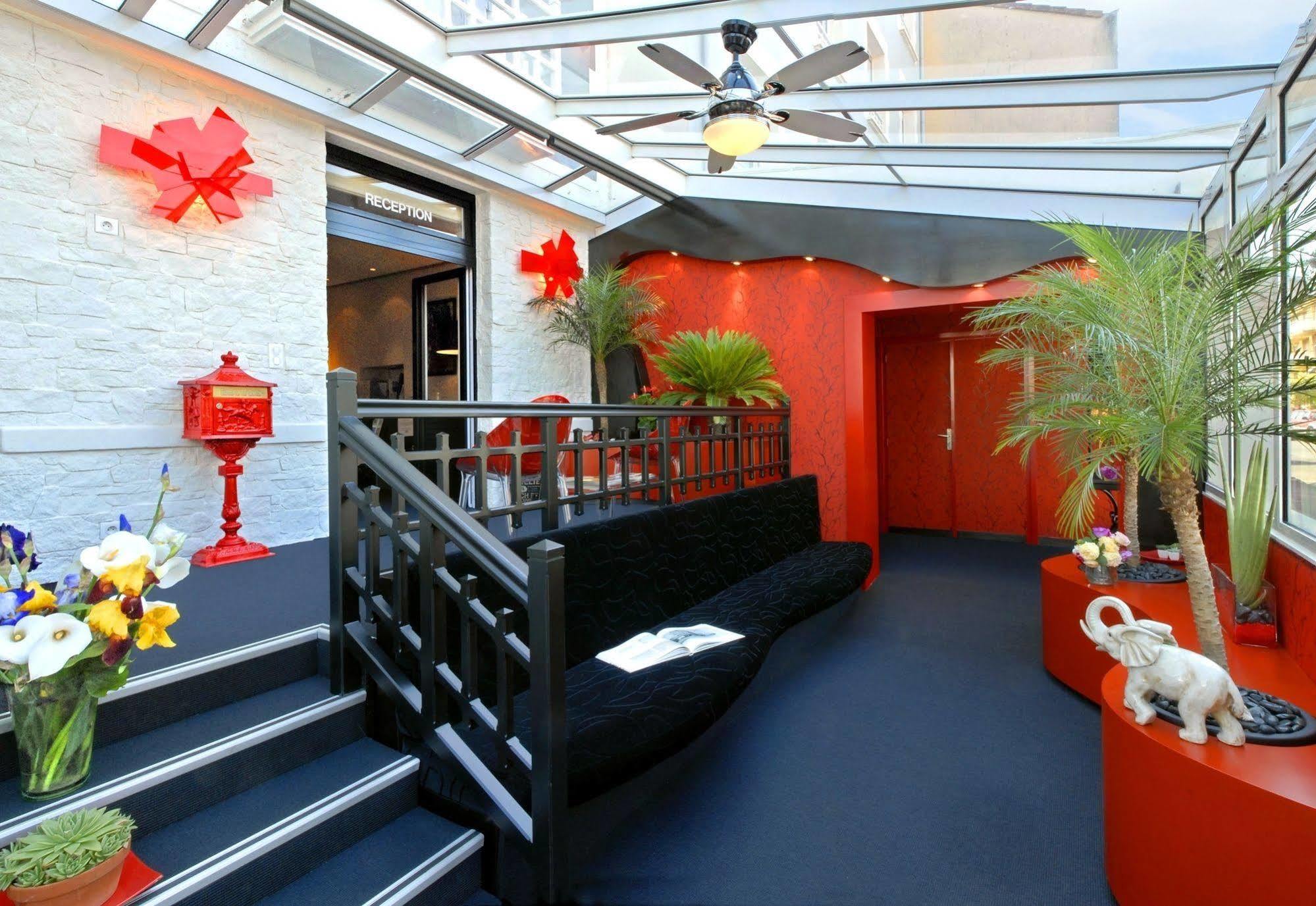 Hotel Calme Des Pins & Spa Les Sables-dʼOlonne Екстериор снимка